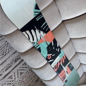Women's Burton Hideaway Snowboard.